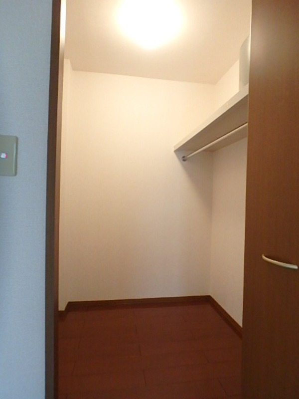 収納　図面と現状に相違がある場合には現状を優先