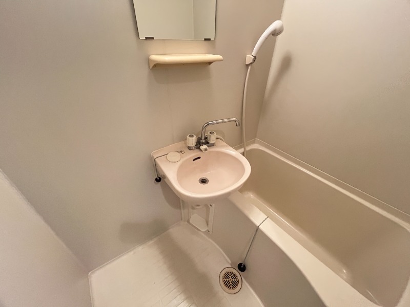 バス・シャワールーム　別号室