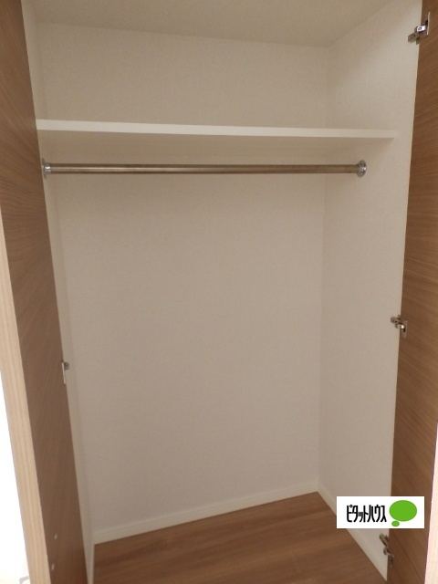 収納　クローゼット