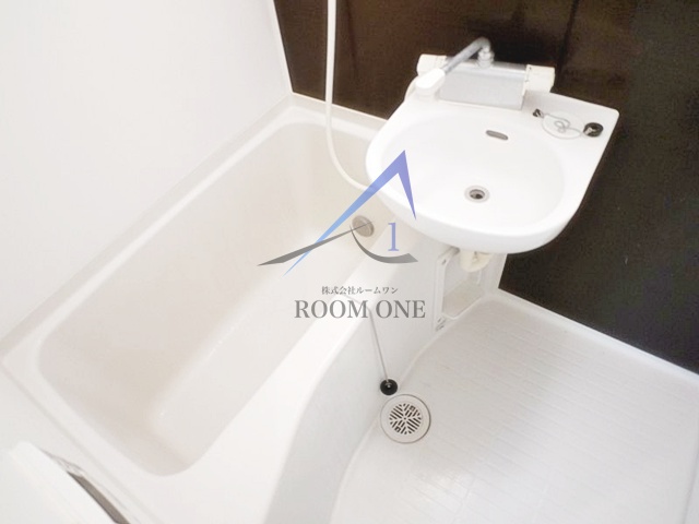 バス・シャワールーム　お風呂です。