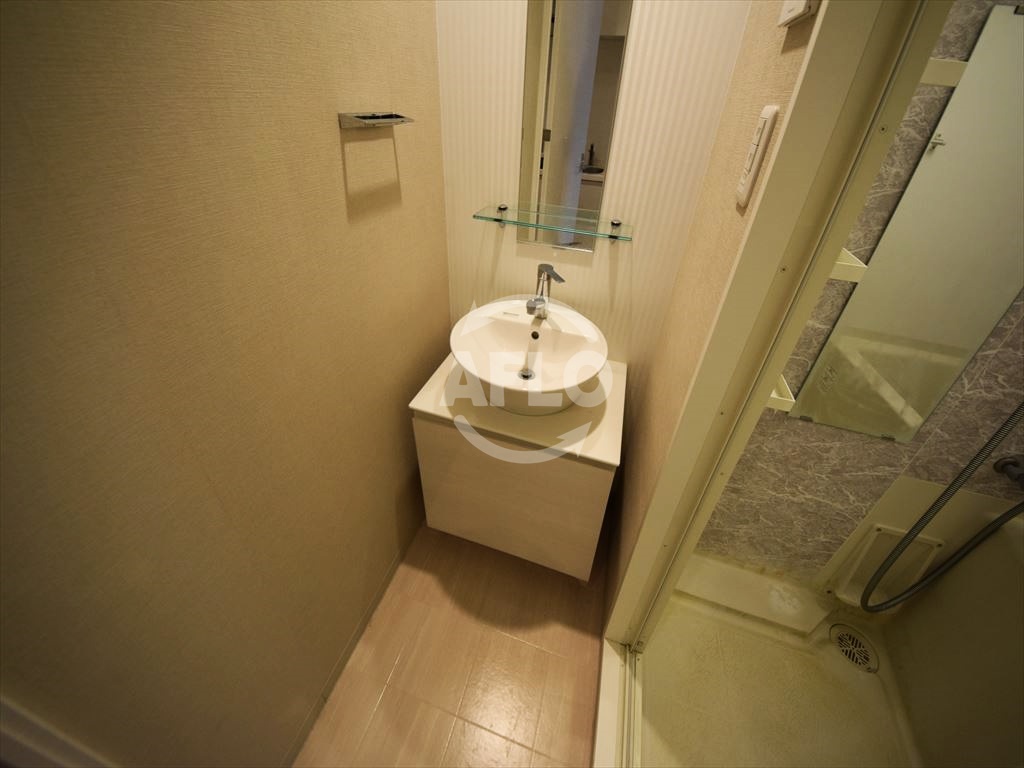 洗面設備　サムティ本町橋IIメディアス　独立洗面台