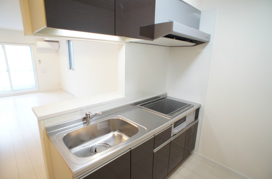 キッチン　※他部屋参考写真