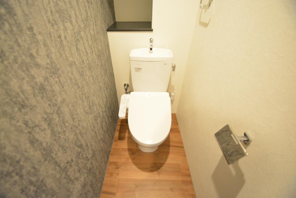 トイレ　シャワー付トイレ