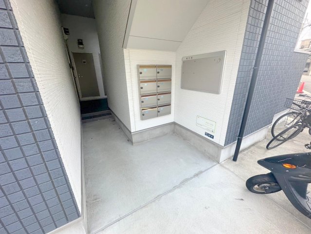 駐車場　あなたの大事な自転車も安心してとめることができますね。