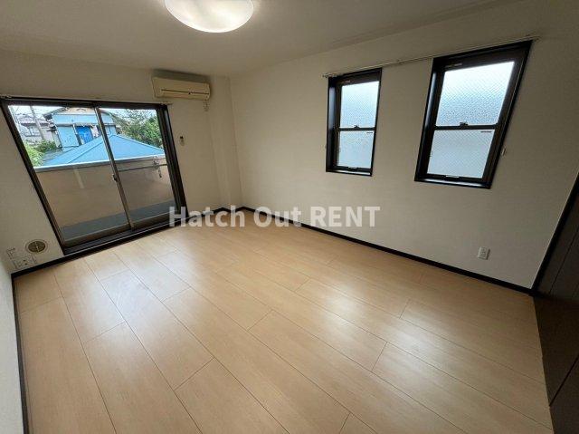 居室・リビング　反転タイプ