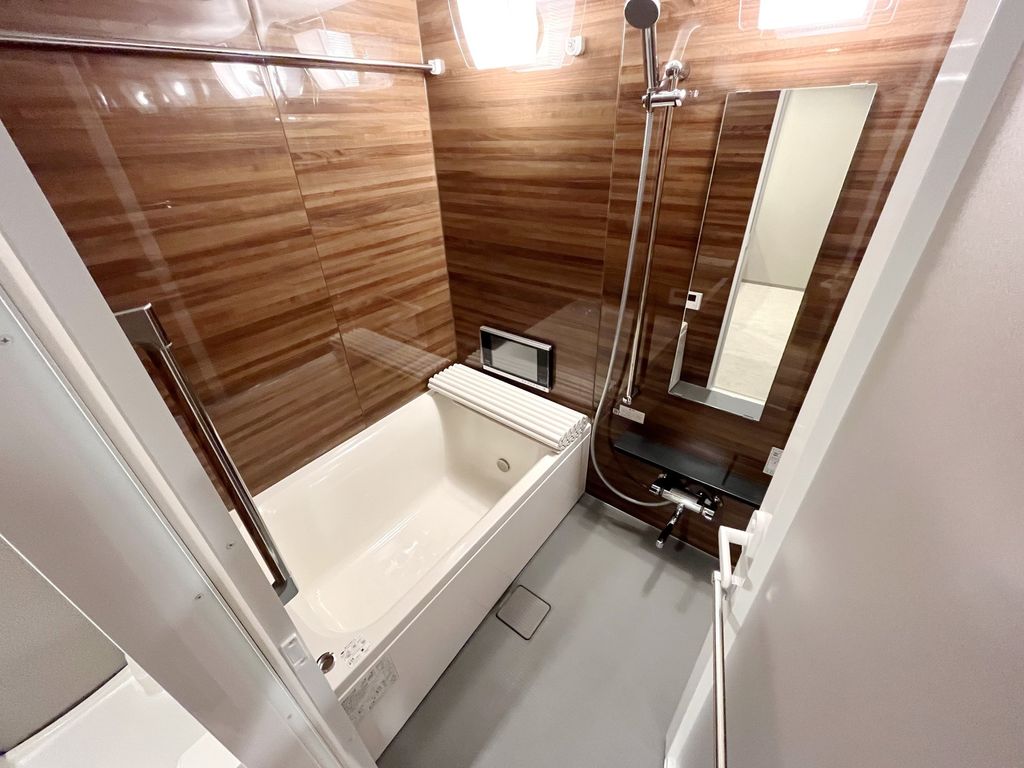 バス・シャワールーム　バス