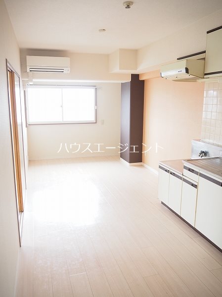 居室・リビング　LDKです。※参考写真