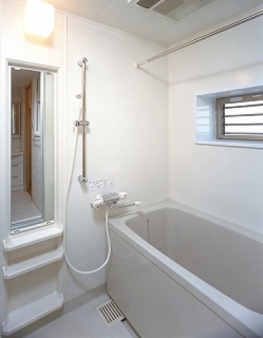 バス・シャワールーム　※違うお部屋タイプです