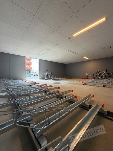 その他共有部分　屋根付き駐輪場が嬉しいです♪♪