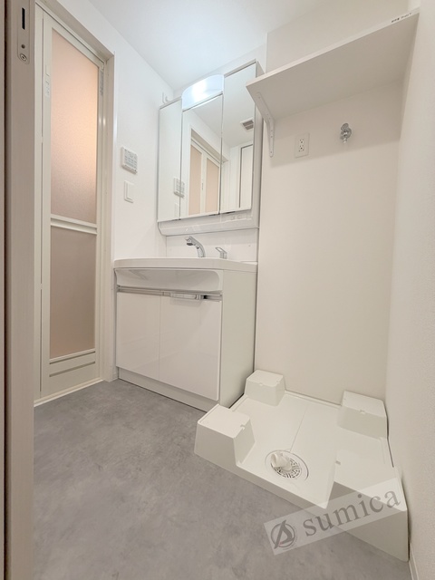 洗面設備　洗面脱衣所付き！独立洗面台が便利です♪♪