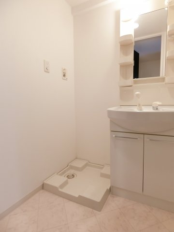 洗面設備　詳細は、RISUMO江坂本店→06-6155-7137まで♪