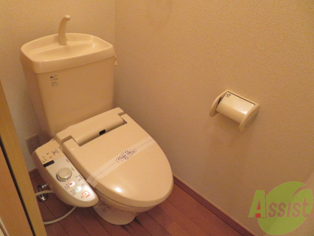トイレ　トイレにはウォシュレットももちろん付いてますよー
