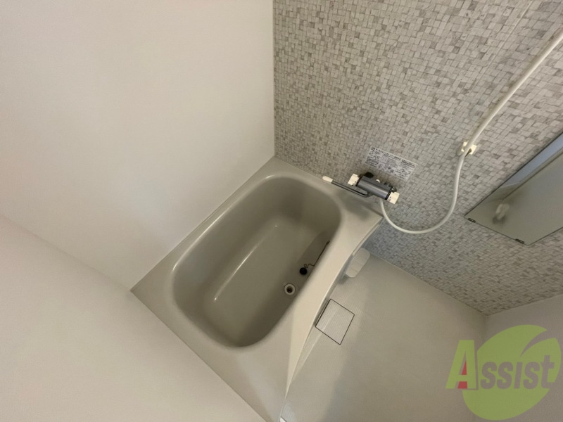 バス・シャワールーム　お風呂です。ゆっくりお風呂につかるのも体に良いですね～