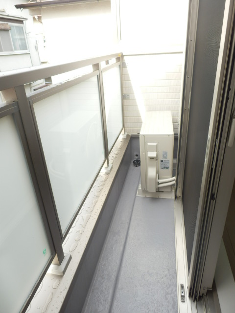 バルコニー　同物件内参考画像