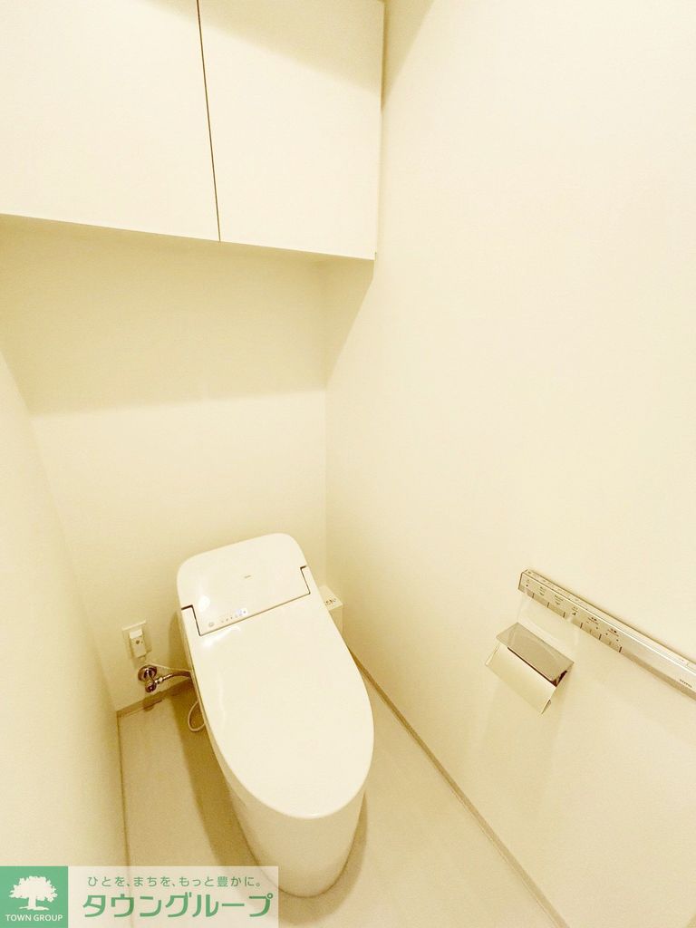 トイレ　同物件別部屋写真