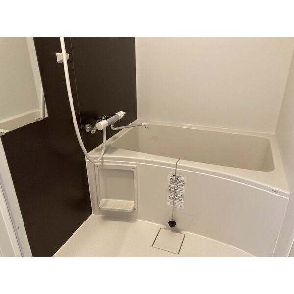 バス・シャワールーム　お風呂で日々の疲れを落としましょう