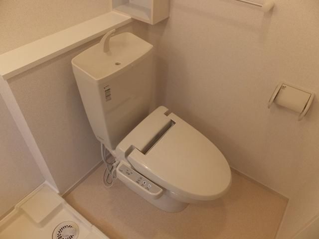 トイレ　シャワートイレ