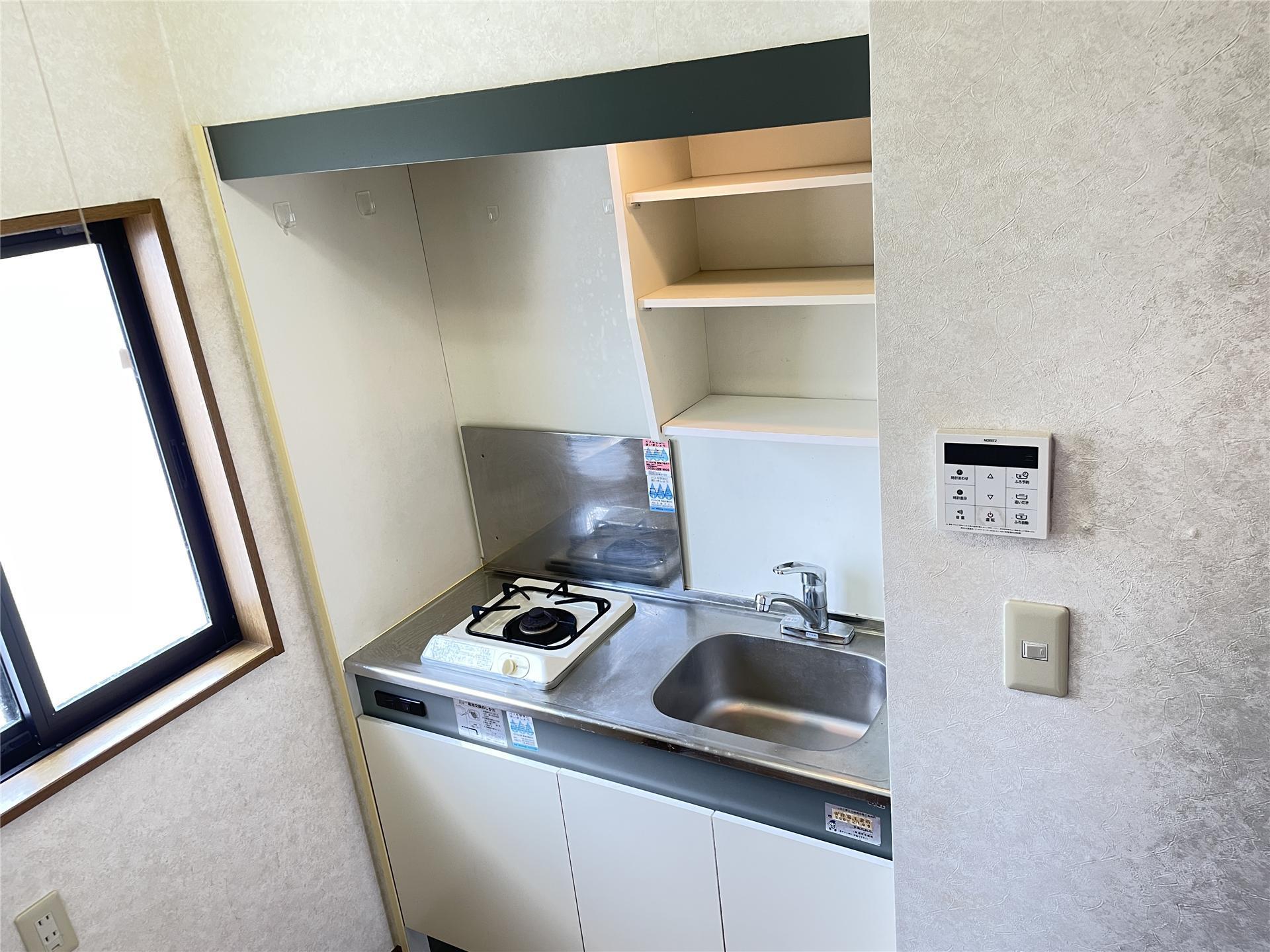キッチン　1口ガスコンロ付き☆窓もあって換気もできます！