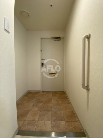 玄関　フォレステージュ谷町　玄関