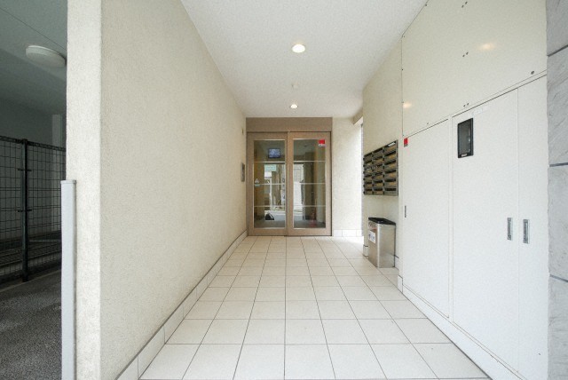 エントランス　エントランス