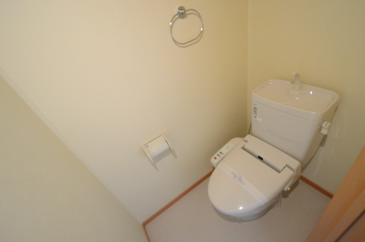 トイレ　バストイレセパレートタイプでオススメ♪