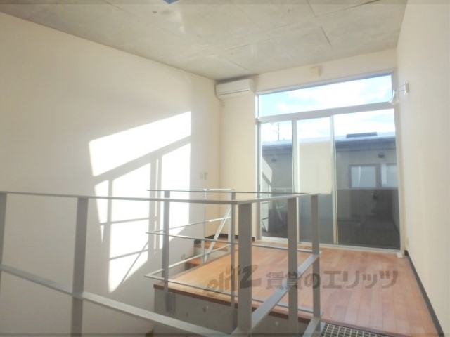 居室・リビング　洋室