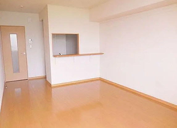 居室・リビング　別部屋の写真を使用しております。別部屋の写真を使用しておりま