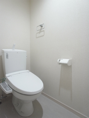 トイレ　落ち着いたトイレです