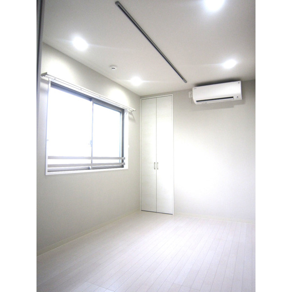 居室・リビング　洋室