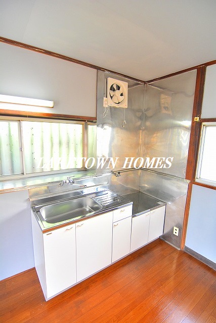 キッチン　ガスコンロ設置可能なキッチンです。