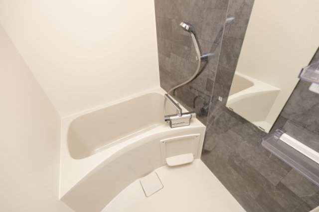 バス・シャワールーム　参考　３０１号室