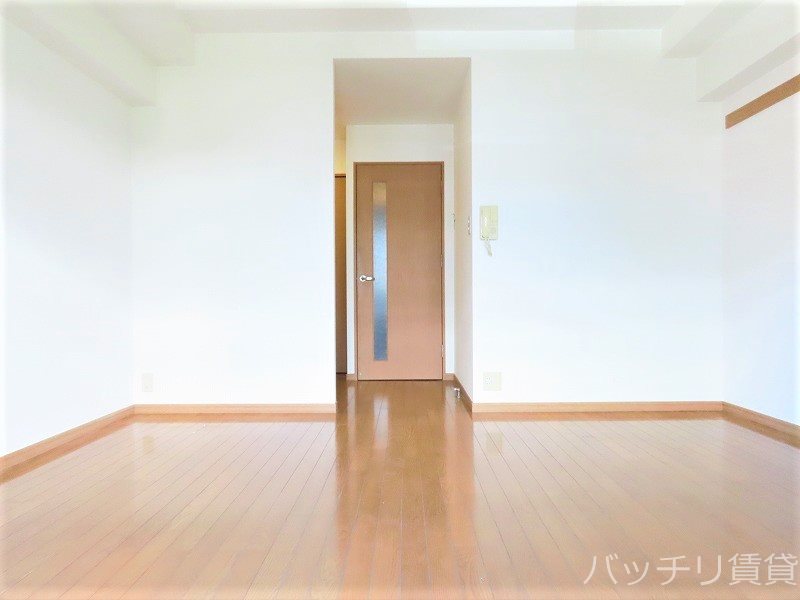 居室・リビング　別号室イメージの為、現状を優先致します。