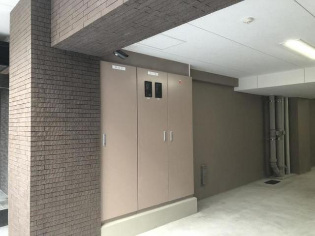 その他　現状優先別タイプ写真含む。備品は付きません。