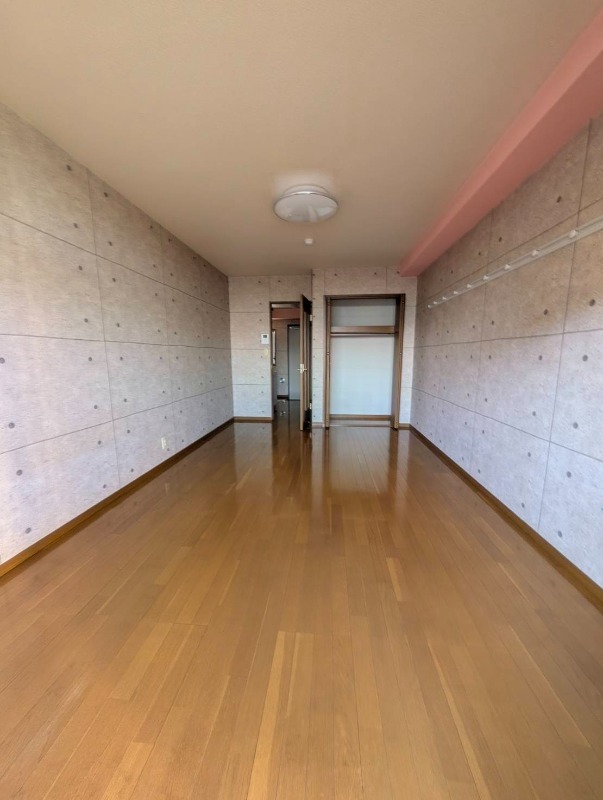 居室・リビング　別号室の写真です。