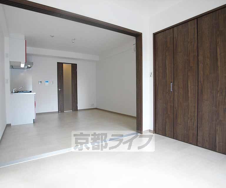 居室・リビング　どーんと広いお部屋です。