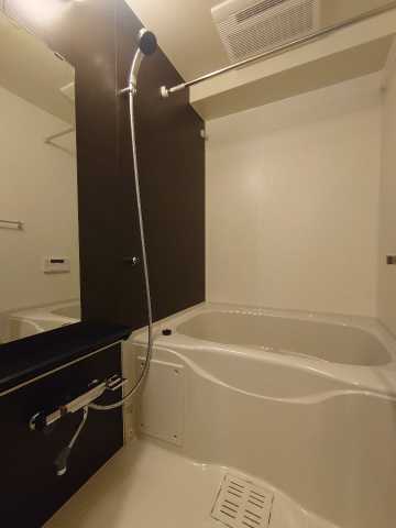 バス・シャワールーム　※他部屋の同じ間取りの写真になります。