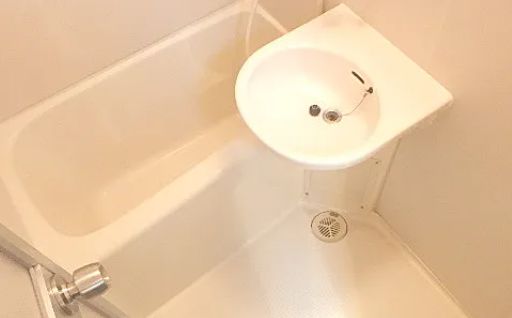 バス・シャワールーム　お風呂です