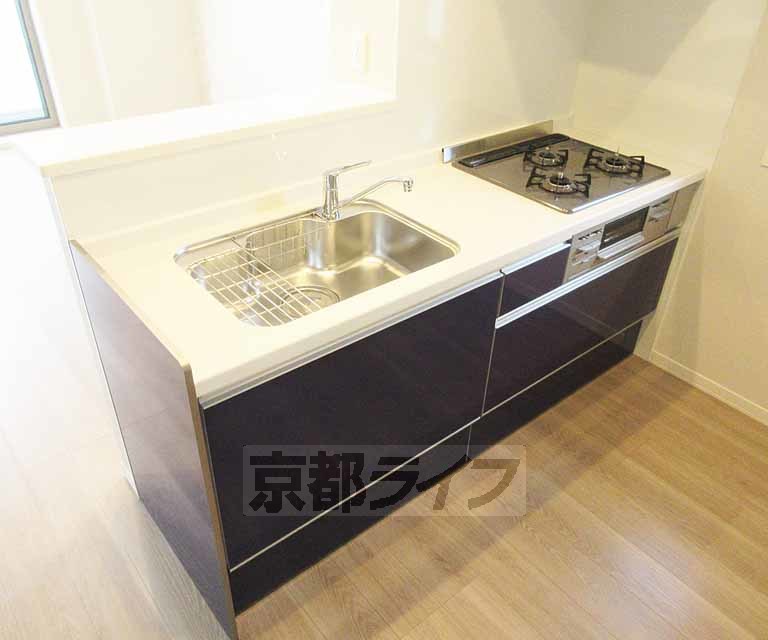 キッチン　綺麗なシステムキッチンです。