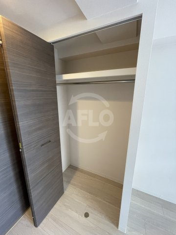 収納　エスリード南堀江レジデンス　クローゼット