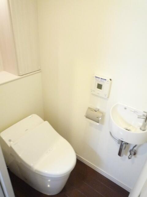 トイレ　ゆったりとした空間のトイレです