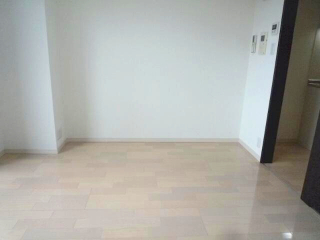 その他部屋・スペース　落ち着いた色調の寝室です