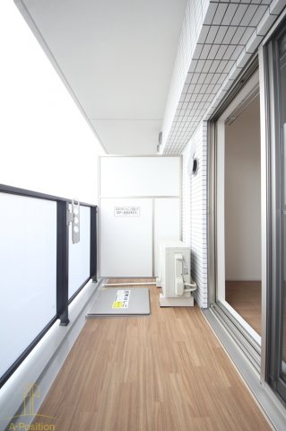 バルコニー　レオンコンフォート阿波座西