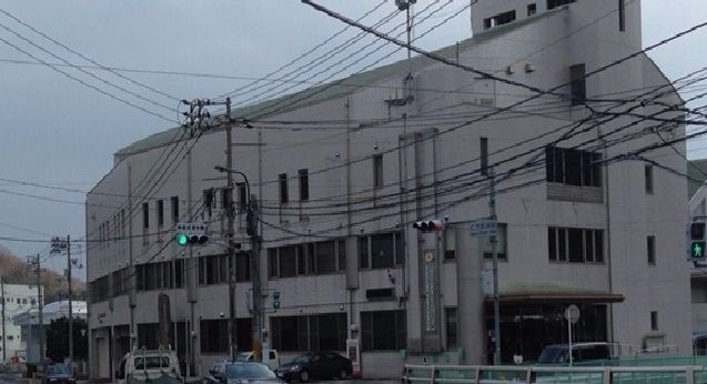 役所　仁方支所（役所）まで400m