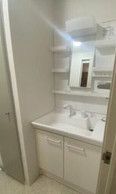 洗面設備　※参考写真