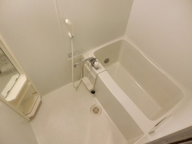 バス・シャワールーム　疲れた日は湯船にお湯を張ってごゆっくり。