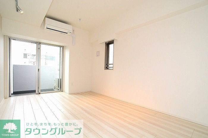 居室・リビング　カラータイプ異なります。