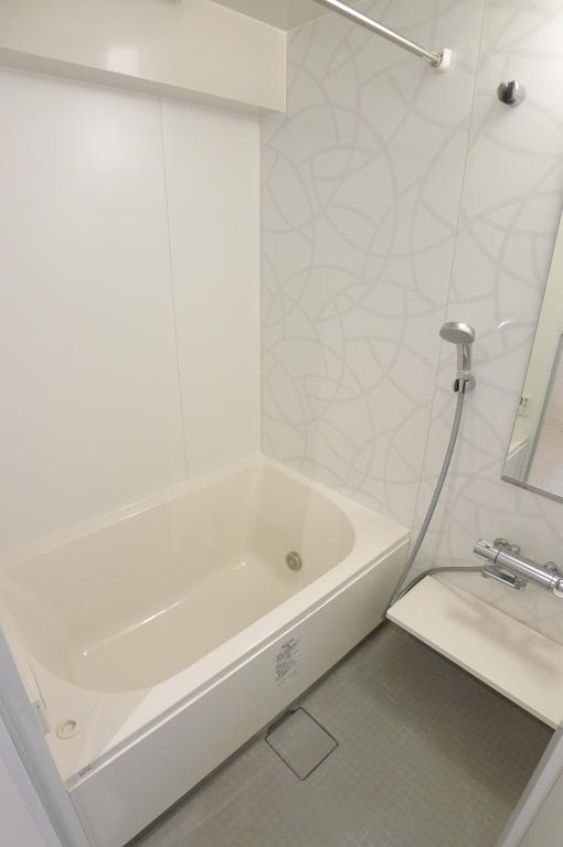 バス・シャワールーム　（写真は同タイプ）