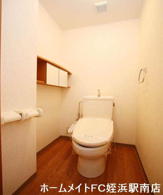 トイレ　★嬉しいウォシュレット付き★参考写真