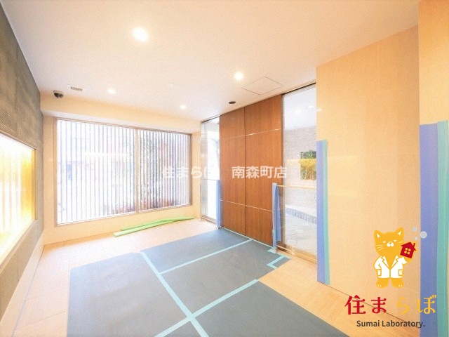 エントランス　共用部の印象も大切に