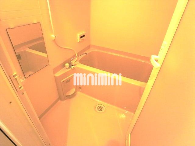 バス・シャワールーム　追い焚き付きバスルーム